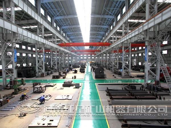 破碎機(jī)生產(chǎn)車間 破碎機(jī)生產(chǎn)車間