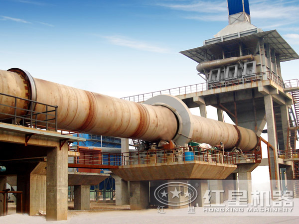 回轉(zhuǎn)窯作業(yè)現(xiàn)場 回轉(zhuǎn)窯作業(yè)現(xiàn)場