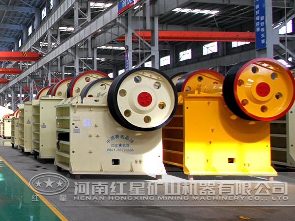 紅銻礦鄂式碎石機(jī)廠家 紅銻礦鄂式碎石機(jī)廠家