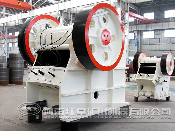 顎式破碎機(jī)質(zhì)量過硬 顎式破碎機(jī)質(zhì)量過硬