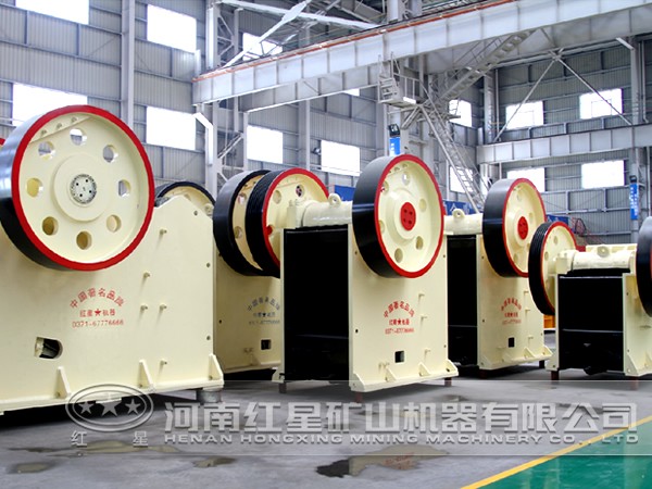 高嶺石顎式破碎機(jī) 高嶺石顎式破碎機(jī)