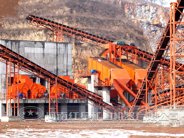 白云石破碎生產(chǎn)線流程 白云石破碎生產(chǎn)線流程