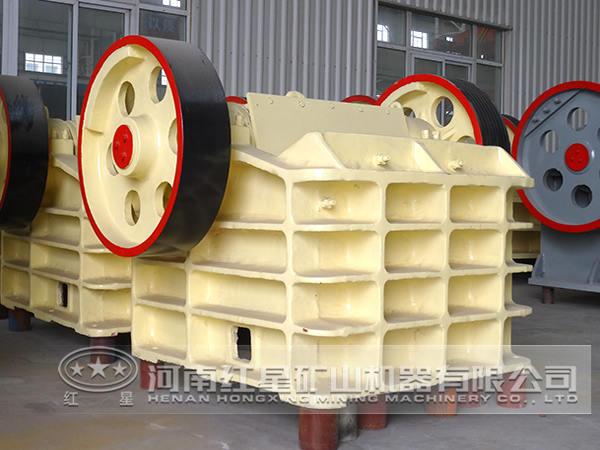 鐵礦石顎式破碎機(jī) 鐵礦石顎式破碎機(jī)