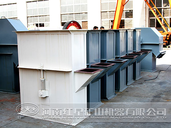 斗式提升機(jī) 斗式提升機(jī)