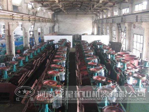 浮選工藝現(xiàn)場(chǎng) 浮選工藝現(xiàn)場(chǎng)