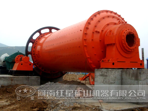 球磨機(jī)作業(yè)現(xiàn)場(chǎng) 球磨機(jī)作業(yè)現(xiàn)場(chǎng)