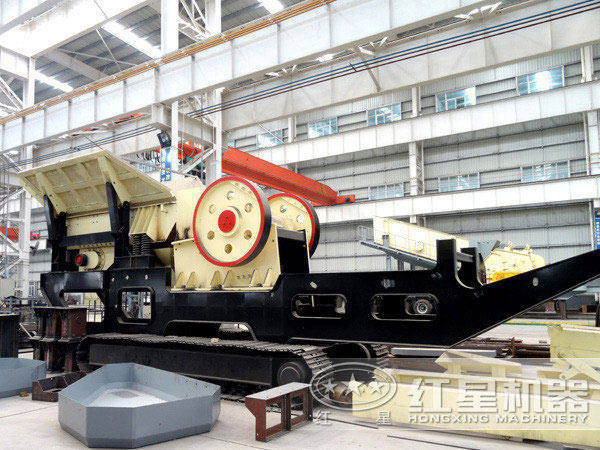 履帶式移動(dòng)破碎機(jī) 履帶式移動(dòng)破碎機(jī)