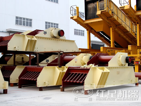 振動(dòng)給料機(jī) 振動(dòng)給料機(jī)