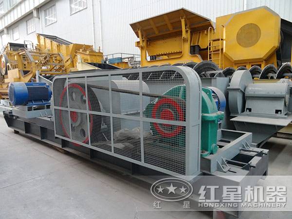 小型對輥破碎機(jī)價(jià)格 小型對輥破碎機(jī)價(jià)格