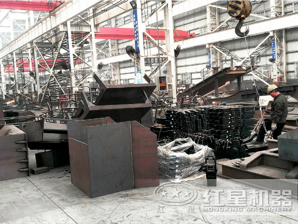 石料廠用鄂式破碎機(jī)價(jià)格 石料廠用鄂式破碎機(jī)價(jià)格