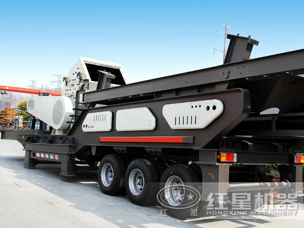 移動(dòng)反擊式破碎機(jī) 移動(dòng)反擊式破碎機(jī)