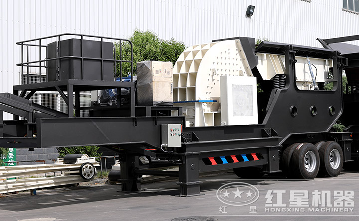 小型移動破碎站設(shè)備實拍 小型移動破碎站設(shè)備實拍