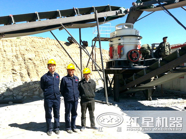 設(shè)備安裝現(xiàn)場(chǎng)