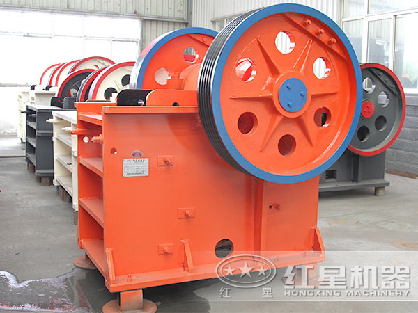 69顎式破碎機 69顎式破碎機