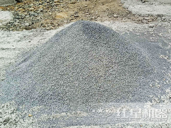 經(jīng)制砂后的石料 經(jīng)制砂后的石料