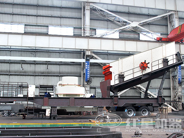 車載小型移動(dòng)式制砂機(jī)生產(chǎn)車間 車載小型移動(dòng)式制砂機(jī)生產(chǎn)車間