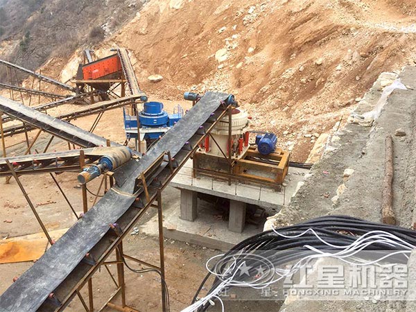沖擊式制砂機作業(yè)現(xiàn)場 沖擊式制砂機作業(yè)現(xiàn)場