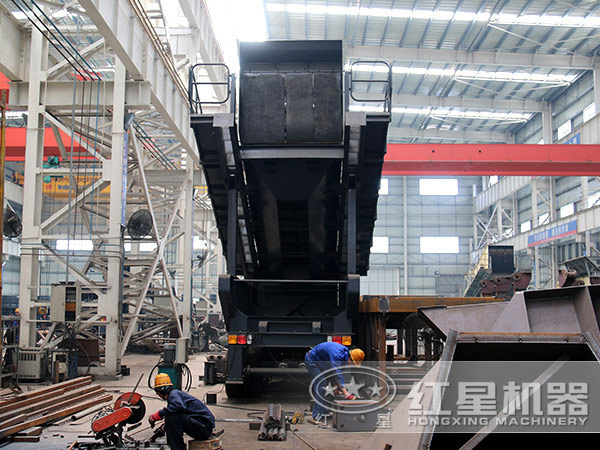 紅星機(jī)器生產(chǎn)車間 紅星機(jī)器生產(chǎn)車間