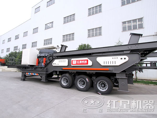 移動(dòng)式破碎機(jī) 移動(dòng)式破碎機(jī)