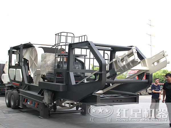 移動破碎機(jī) 移動破碎機(jī)