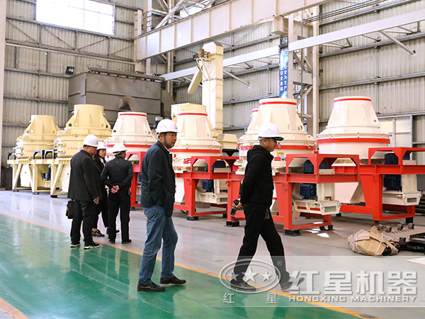 制砂機(jī)生產(chǎn)車間 制砂機(jī)生產(chǎn)車間