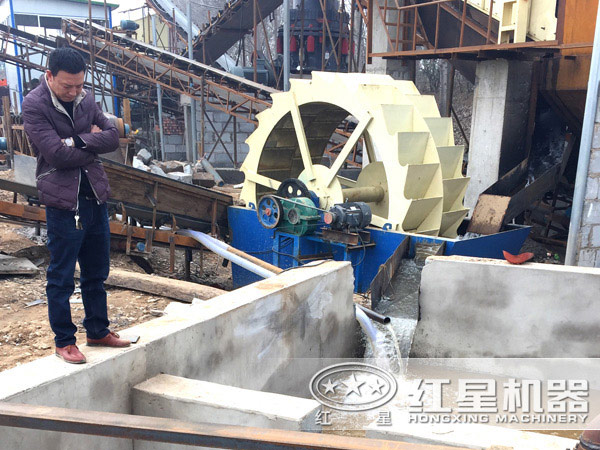 洗沙機(jī)洗沙現(xiàn)場 洗沙機(jī)洗沙現(xiàn)場