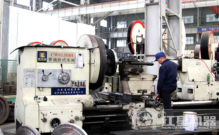 顎破生產(chǎn)車(chē)間 顎破生產(chǎn)車(chē)間