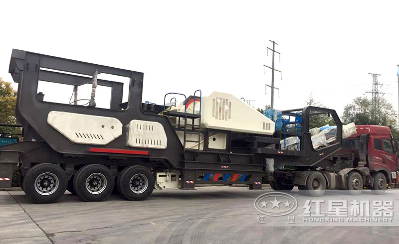 紅星車(chē)載移動(dòng)建筑垃圾粉碎機(jī)發(fā)貨圖 紅星車(chē)載移動(dòng)建筑垃圾粉碎機(jī)發(fā)貨圖