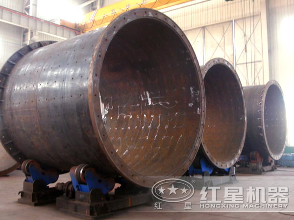 烘干機(jī)生產(chǎn)車間 烘干機(jī)生產(chǎn)車間