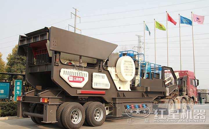 移動(dòng)粉碎機(jī)發(fā)貨現(xiàn)場 移動(dòng)粉碎機(jī)發(fā)貨現(xiàn)場