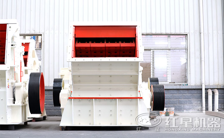 反擊式破碎機(jī) 反擊式破碎機(jī)