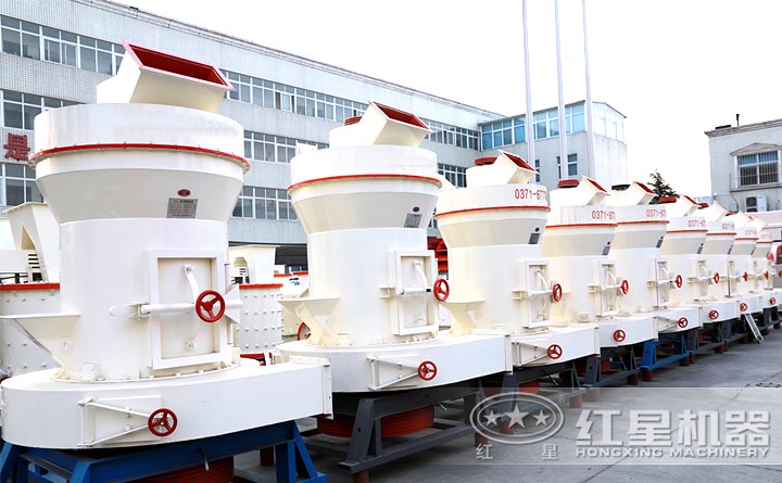 廠區(qū)規(guī)格型號(hào)不同的磨粉機(jī) 廠區(qū)規(guī)格型號(hào)不同的磨粉機(jī)