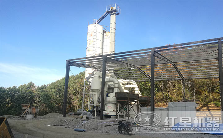 高嶺土磨粉生產(chǎn)線現(xiàn)場(chǎng) 高嶺土磨粉生產(chǎn)線現(xiàn)場(chǎng)