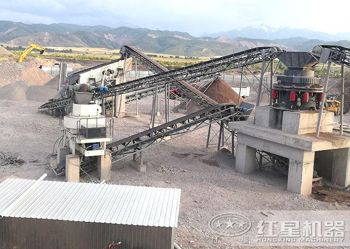 石子制砂現(xiàn)場 石子制砂現(xiàn)場