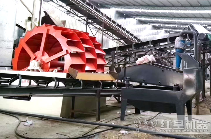 三輪洗砂機現場作業(yè)圖