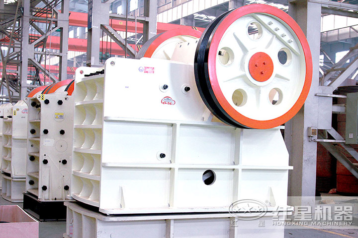 顎式破碎機(jī) 顎式破碎機(jī)