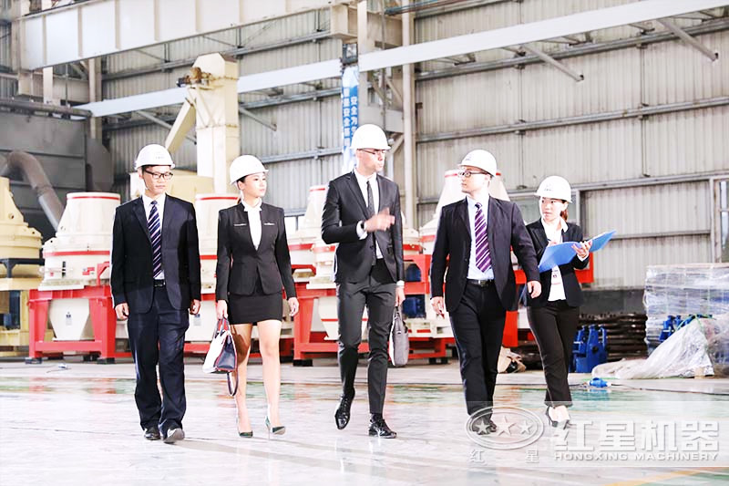 大型設備生產(chǎn)車間 大型設備生產(chǎn)車間