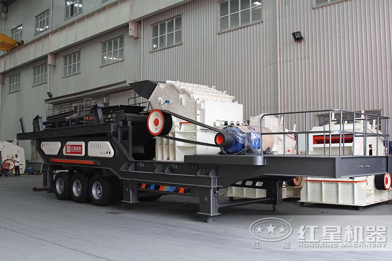 大型移動細(xì)碎機(jī) 大型移動細(xì)碎機(jī)