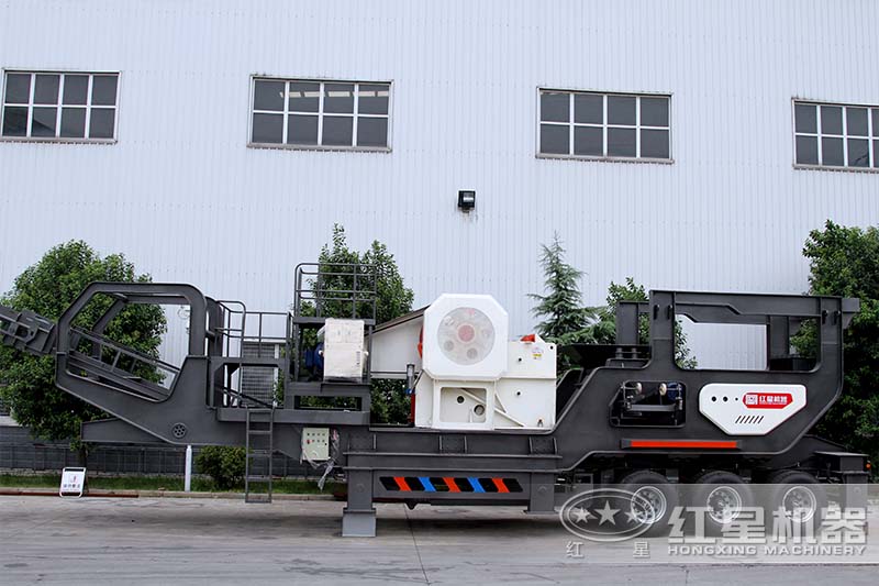 移動顎式打石子機(jī)設(shè)備廠區(qū)實拍圖