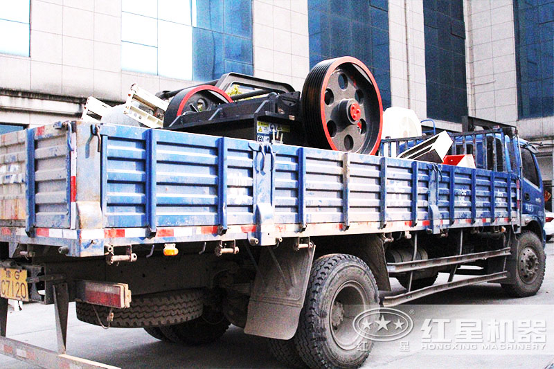 紅星采石場破碎設(shè)備pe200×350發(fā)貨中 紅星采石場破碎設(shè)備pe200×350發(fā)貨中