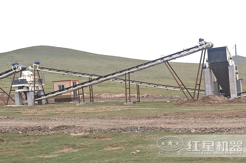 制砂現(xiàn)場(chǎng) 制砂現(xiàn)場(chǎng)