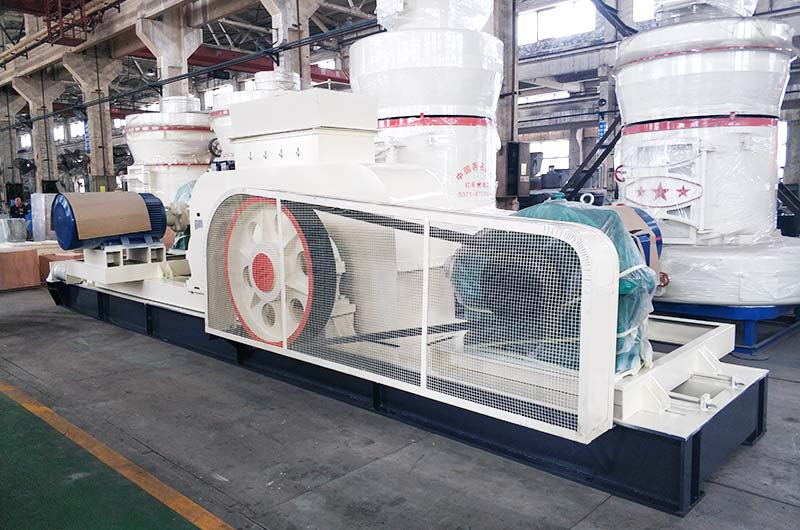 對(duì)輥式制砂機(jī) 對(duì)輥式制砂機(jī)