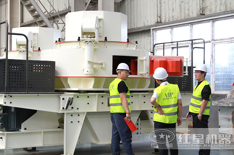 紅星制砂機(jī)生產(chǎn)車間 紅星制砂機(jī)生產(chǎn)車間