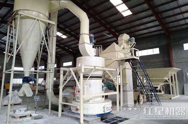 磨粉生產(chǎn)現(xiàn)場 磨粉生產(chǎn)現(xiàn)場