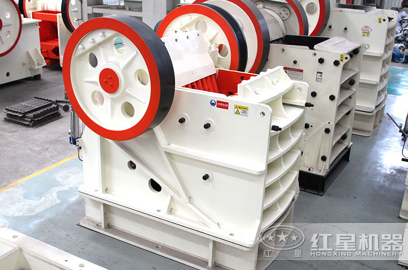 顎式碎石機(jī) 顎式碎石機(jī)