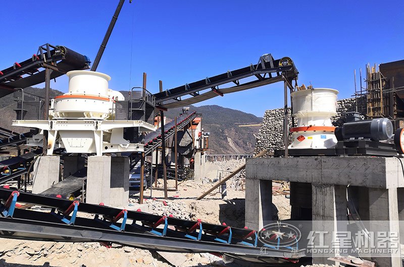 人工造沙機安裝現(xiàn)場 人工造沙機安裝現(xiàn)場