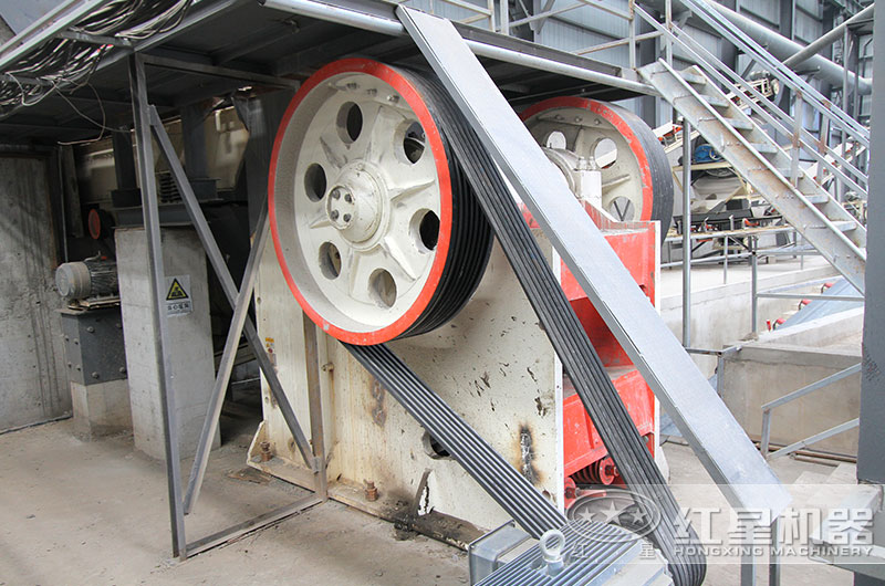 鄂破+反擊破生產(chǎn)現(xiàn)場 鄂破+反擊破生產(chǎn)現(xiàn)場