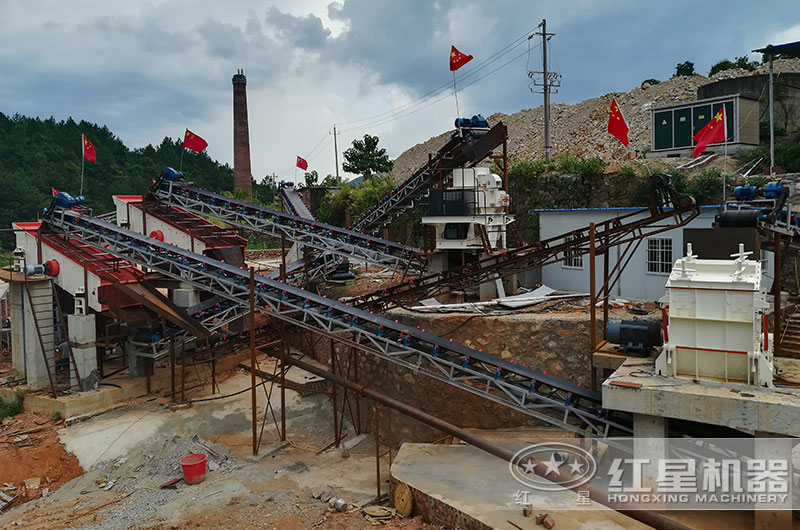 青石制砂加工客戶現(xiàn)場 青石制砂加工客戶現(xiàn)場